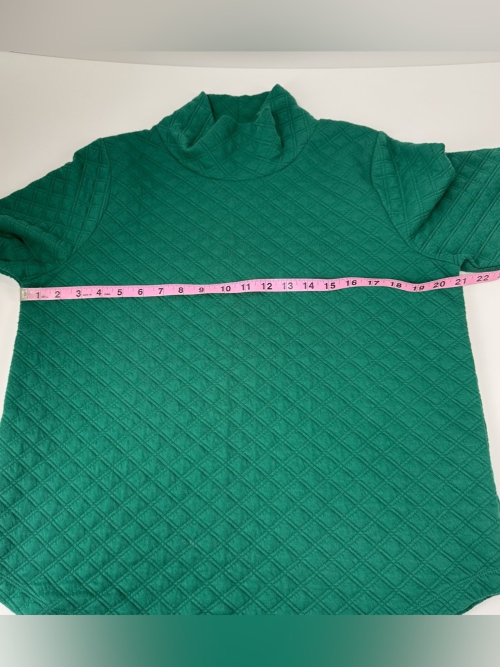 J Crew Mockneck Pullover Quilted Top Womens Medium Green Long Sleeve FLAW - Picture 8 of 10